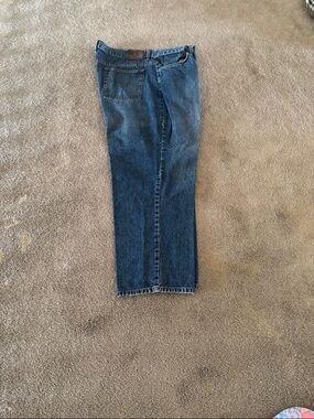 Men's Straight-Leg Jeans in Classic Blue